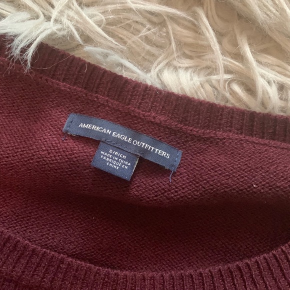 đź’•American Eagle Outfitters Sweater - Picture 2 of 3